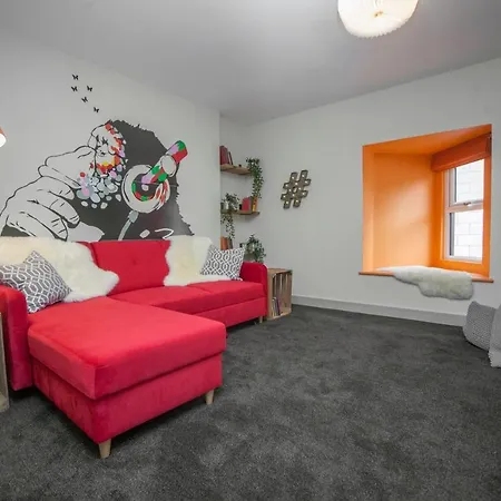 בית נופש Higgihaus #3a 4 Bed Monday - Friday Whole House